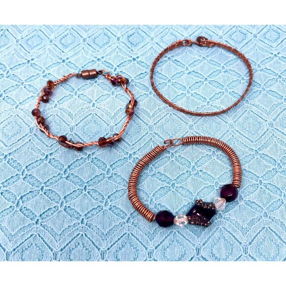 Three Handcrafted 1990s Vintage Copper Wire Bangle Bracelets - Picture 4 of 7